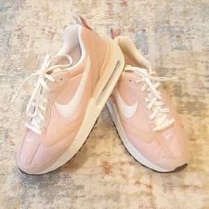 Brand new Nike women's shoes Blush 8.5